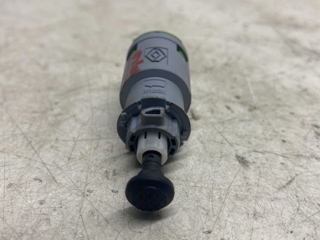 bontott RENAULT CLIO IV Kuplung Pedál Kapcsoló