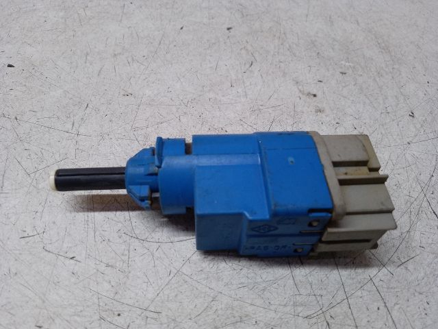 bontott RENAULT CLIO IV Kuplung Pedál Kapcsoló