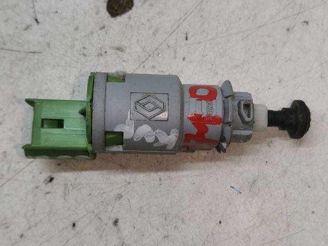 bontott RENAULT CLIO IV Kuplung Pedál Kapcsoló