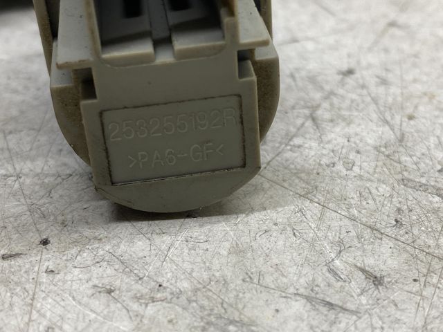 bontott RENAULT CLIO IV Kuplung Pedál Kapcsoló