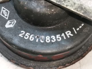 bontott RENAULT CLIO IV Kürt