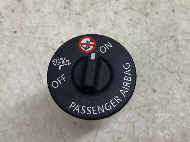 bontott RENAULT CLIO IV Légzsák Kapcsoló