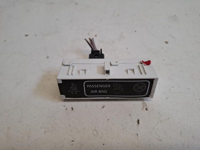 bontott RENAULT CLIO IV Légzsák Visszajelző