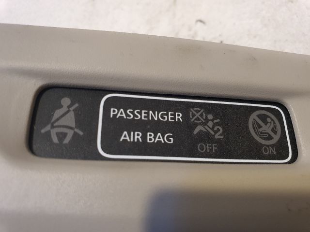 bontott RENAULT CLIO IV Légzsák Visszajelző