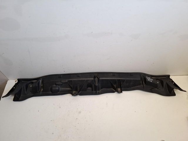 bontott RENAULT CLIO IV Levélrács Tartó