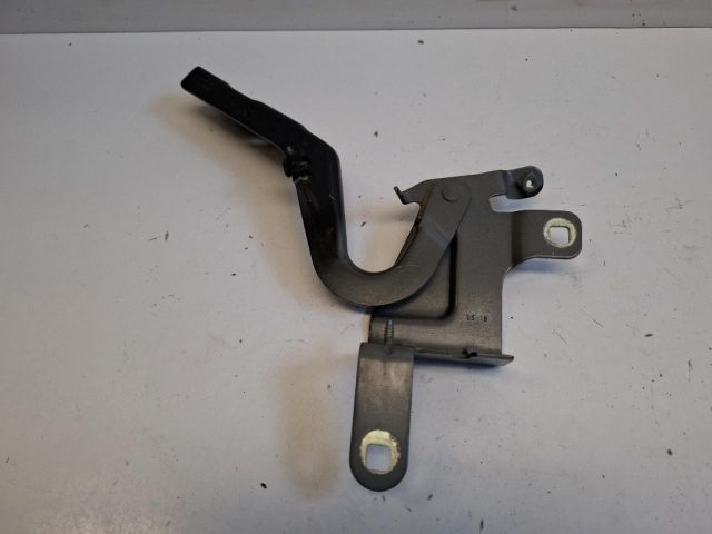 bontott RENAULT CLIO IV Motorháztető Bal Zsanér