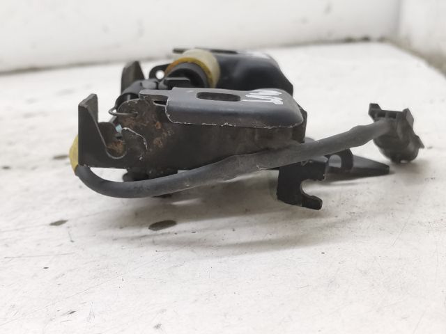 bontott RENAULT CLIO IV Motorháztető Zárszerkezet