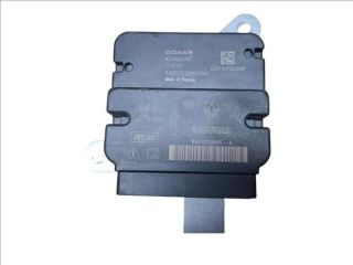 bontott RENAULT CLIO IV Műszerfal Héj