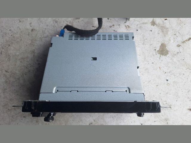 bontott RENAULT CLIO IV Navigációs Fejegység