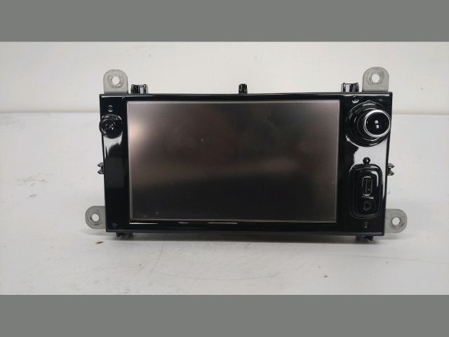 bontott RENAULT CLIO IV Navigációs Fejegység