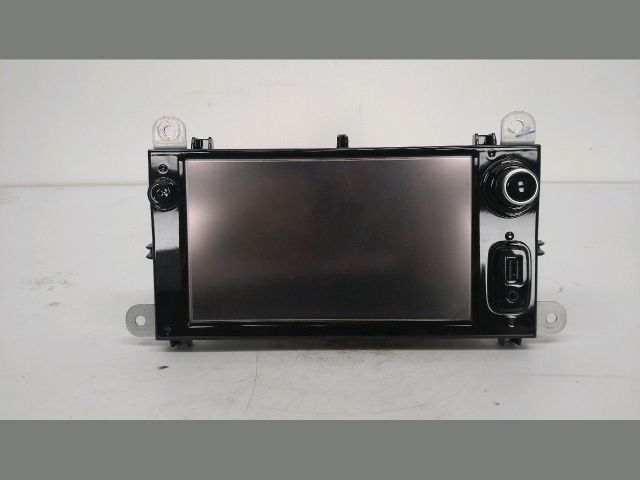 bontott RENAULT CLIO IV Navigációs Fejegység