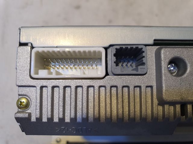 bontott RENAULT CLIO IV Navigációs Fejegység