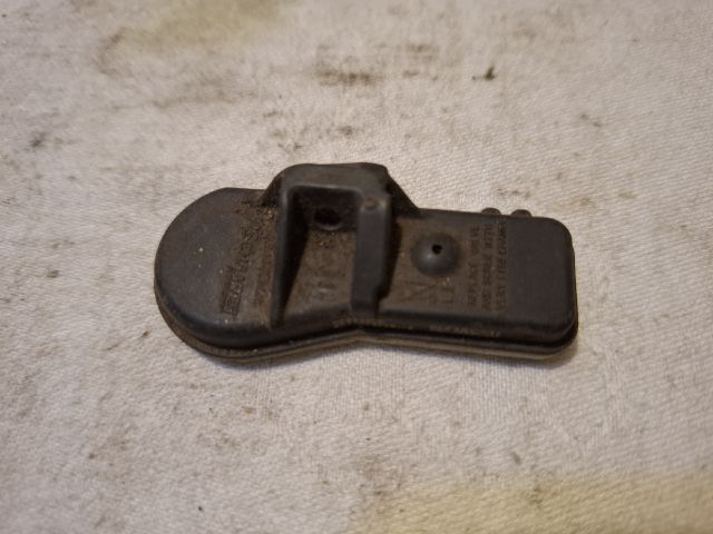 bontott RENAULT CLIO IV Okos Kerékszelep