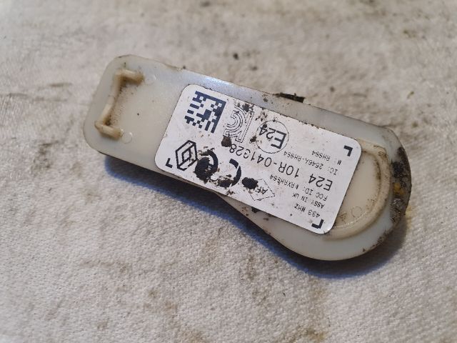 bontott RENAULT CLIO IV Okos Kerékszelep