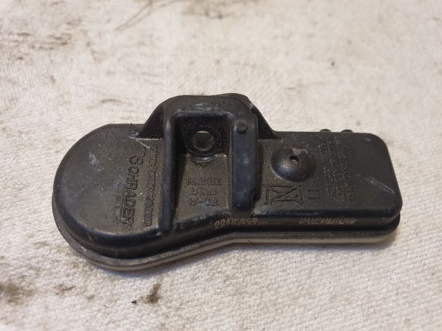 bontott RENAULT CLIO IV Okos Kerékszelep