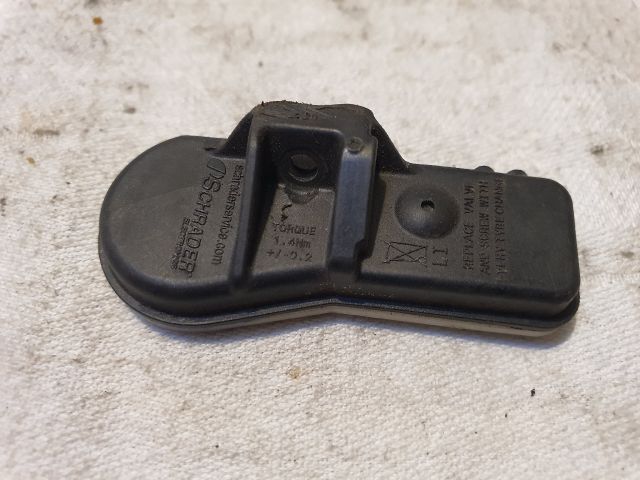 bontott RENAULT CLIO IV Okos Kerékszelep