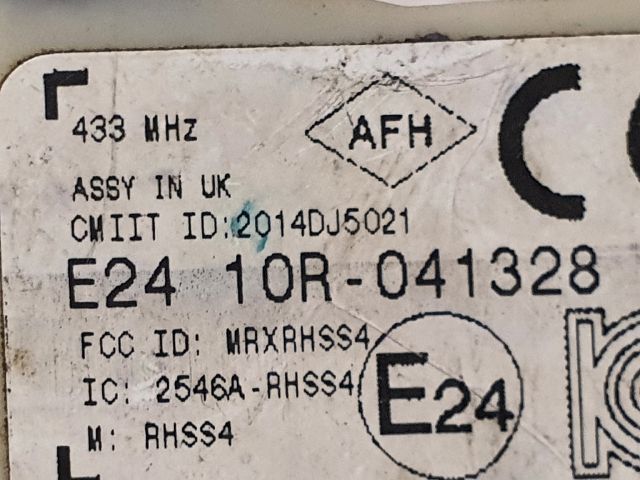 bontott RENAULT CLIO IV Okos Kerékszelep