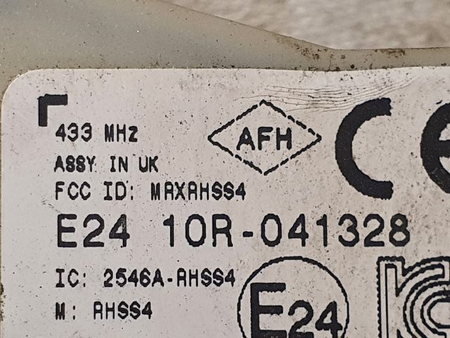 bontott RENAULT CLIO IV Okos Kerékszelep