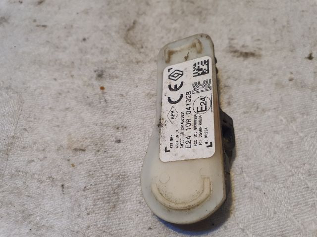 bontott RENAULT CLIO IV Okos Kerékszelep