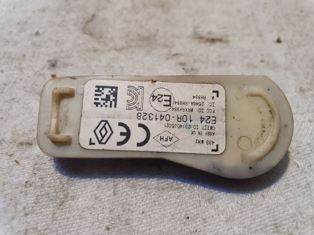 bontott RENAULT CLIO IV Okos Kerékszelep