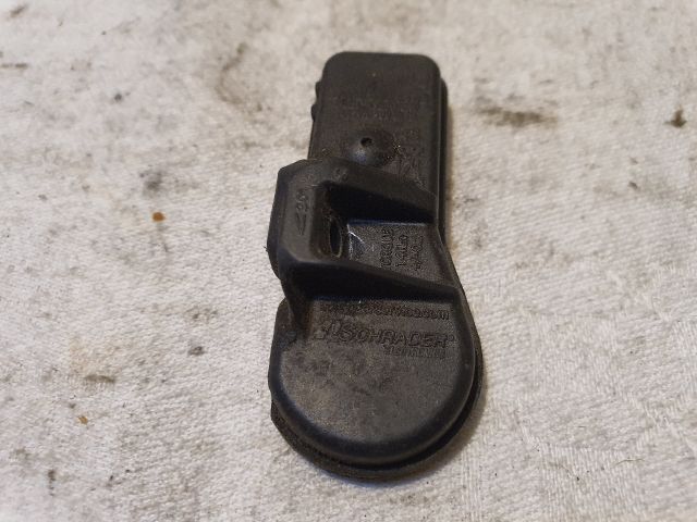 bontott RENAULT CLIO IV Okos Kerékszelep