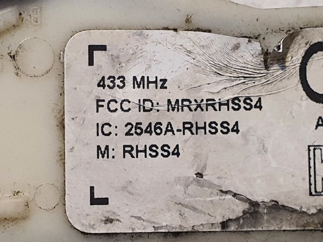 bontott RENAULT CLIO IV Okos Kerékszelep