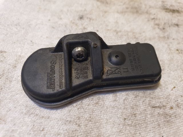 bontott RENAULT CLIO IV Okos Kerékszelep