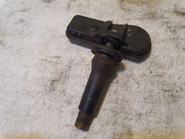 bontott RENAULT CLIO IV Okos Kerékszelep