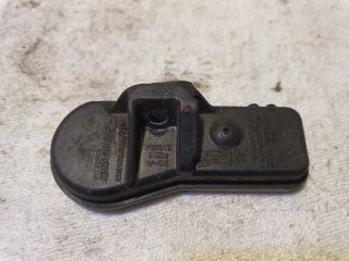 bontott RENAULT CLIO IV Okos Kerékszelep