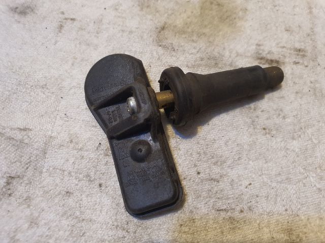 bontott RENAULT CLIO IV Okos Kerékszelep