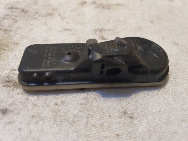 bontott RENAULT CLIO IV Okos Kerékszelep