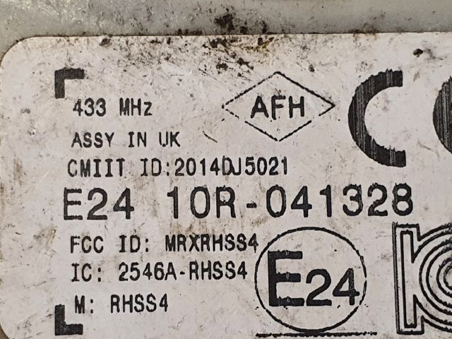 bontott RENAULT CLIO IV Okos Kerékszelep