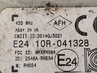 bontott RENAULT CLIO IV Okos Kerékszelep