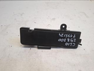 bontott RENAULT CLIO IV Pollenszűrő Fedél