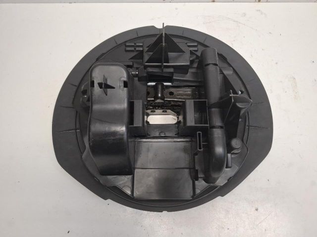 bontott RENAULT CLIO IV Pótkerék Szerszámtartó