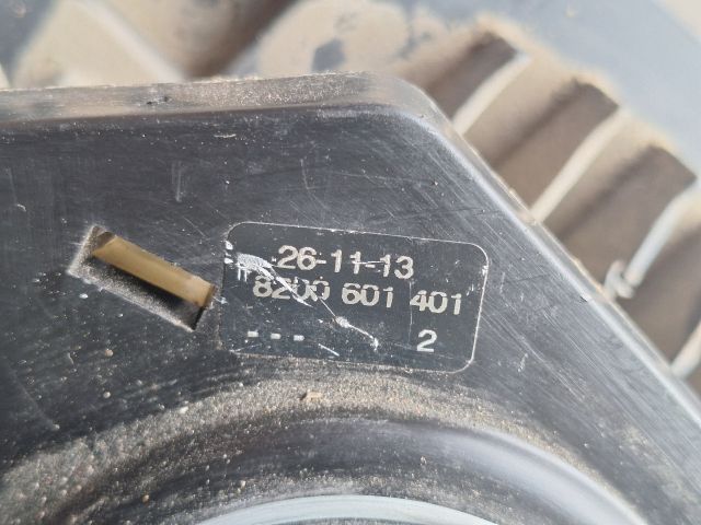 bontott RENAULT CLIO IV Pótkerék Tartó