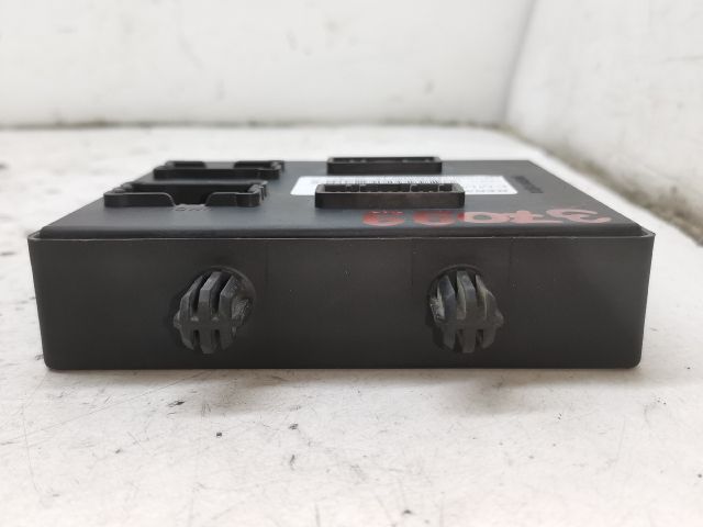 bontott RENAULT CLIO IV Power Vezérlő