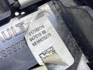 bontott RENAULT CLIO IV Rádió / CD Keret