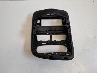 bontott RENAULT CLIO IV Rádió / CD Keret