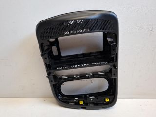 bontott RENAULT CLIO IV Rádió / CD Keret