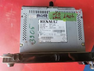 bontott RENAULT CLIO IV Rádió / CD