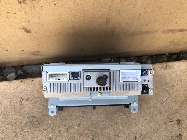 bontott RENAULT CLIO IV Rádió / CD