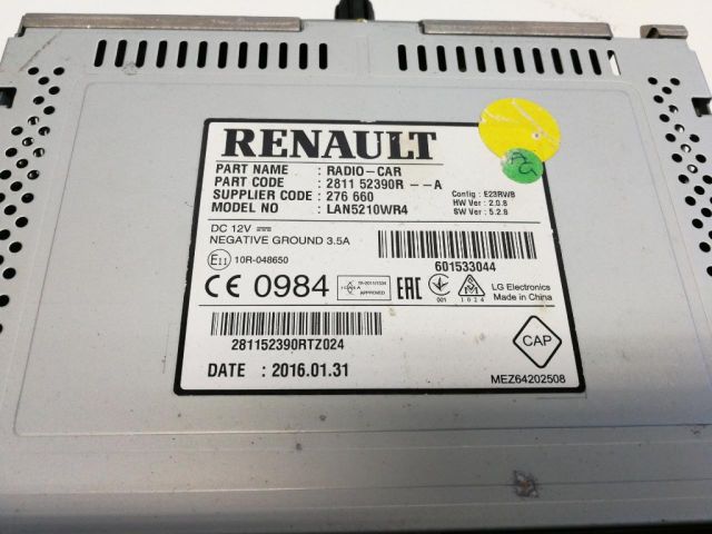 bontott RENAULT CLIO IV Rádió / CD