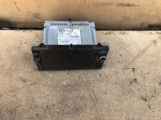 bontott RENAULT CLIO IV Rádió / CD