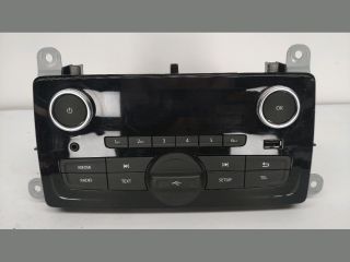 bontott RENAULT CLIO IV Rádió / CD