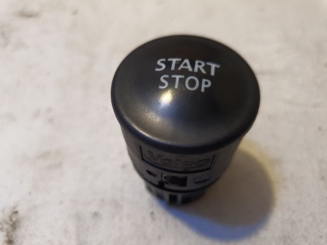 bontott RENAULT CLIO IV Start / Stop Indító Gomb