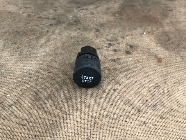 bontott RENAULT CLIO IV Start / Stop Indító Gomb