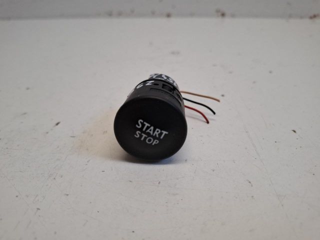 bontott RENAULT CLIO IV Start / Stop Indító Gomb