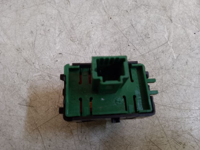 bontott RENAULT CLIO IV Start / Stop Indító Gomb