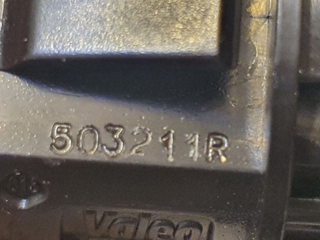 bontott RENAULT CLIO IV Start / Stop Indító Gomb